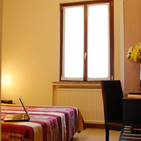 Visconti Hotel 3*